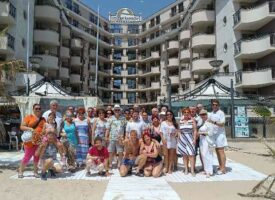 „Micsoda élet, megérdemeljük!” – Igazi csapatélmények születtek Bulgáriában a Czentlaki-ág újabb közös nyaralásán