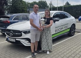 Nem a Mercedes volt Pongrácz Melindáék álma, hanem az, hogy egyszer büszkén tekinthessenek vissza az útjukra